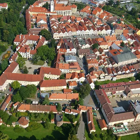 V Centru * Třeboň